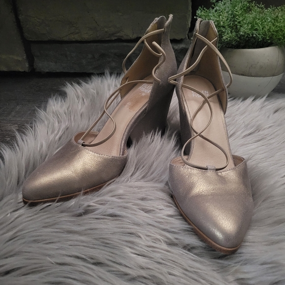 EILEEN FISHER ROPE PUMP IN PLATINUM SUEDE SIZE 8 - Picture 11 of 15